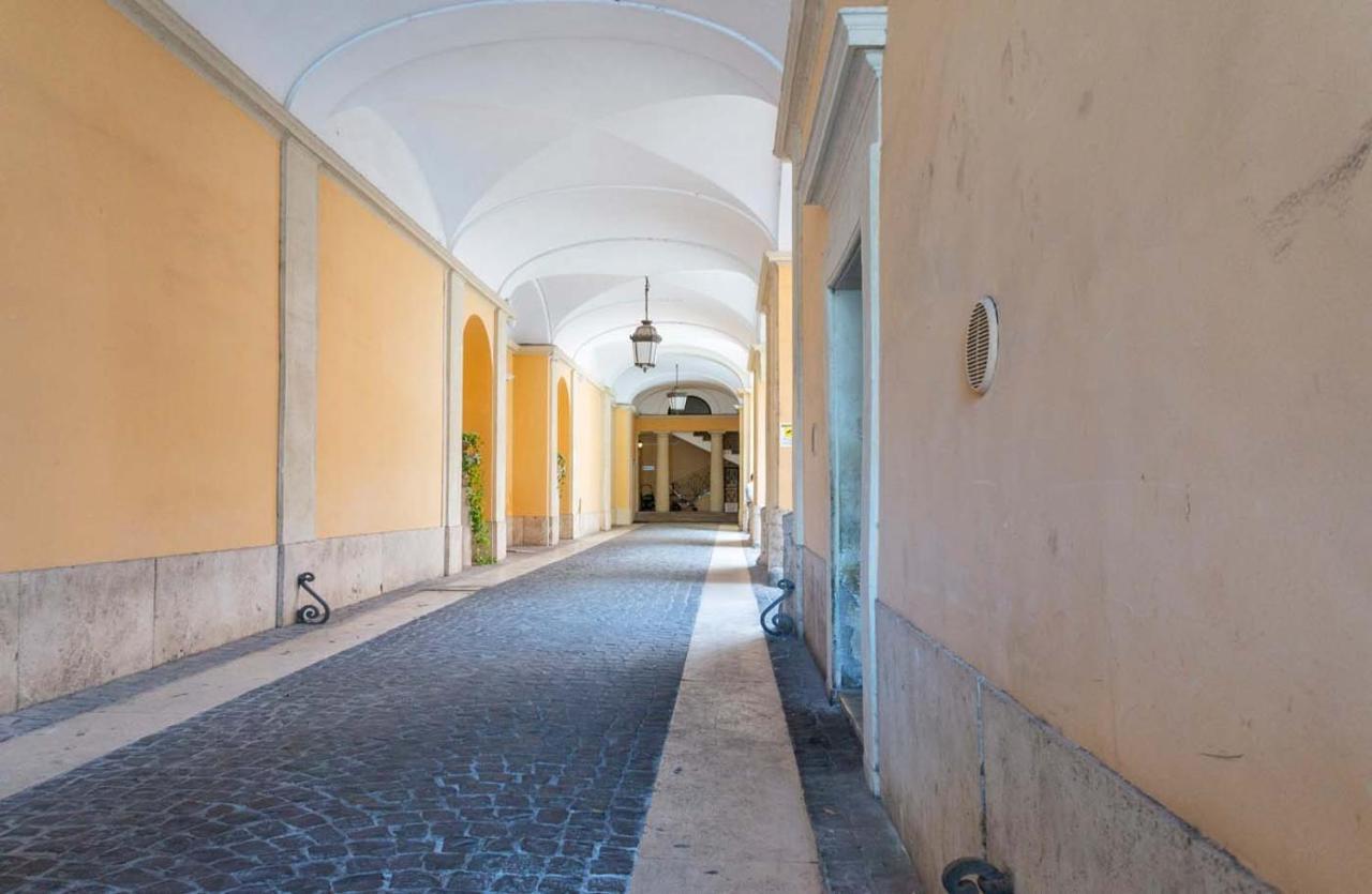 Piazza Venezia Charming & Bright Apartment Rome Bagian luar foto